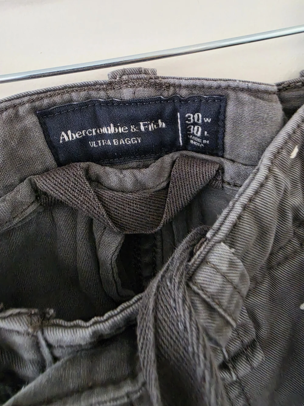 Abercrombie & Fitch Gray Men's Cargo Pants